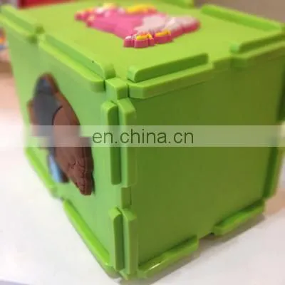 2017 New Design Cartoon Rubber Pen Holder photo-5
