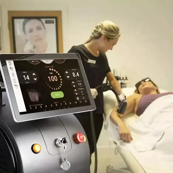 Titanium Diode Laser Hair Removal Beauty Equipment With Double Handles for Body and Face Hair Removal Laser Machine photo-4