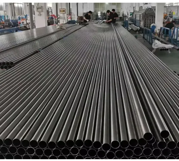 Long-Lasting DN25 Hot Rolled Sch80s ASTM B337 Titanium Gr. 2 Gr. 7 Alloy Steel Tubes Chimney Pipe photo-2