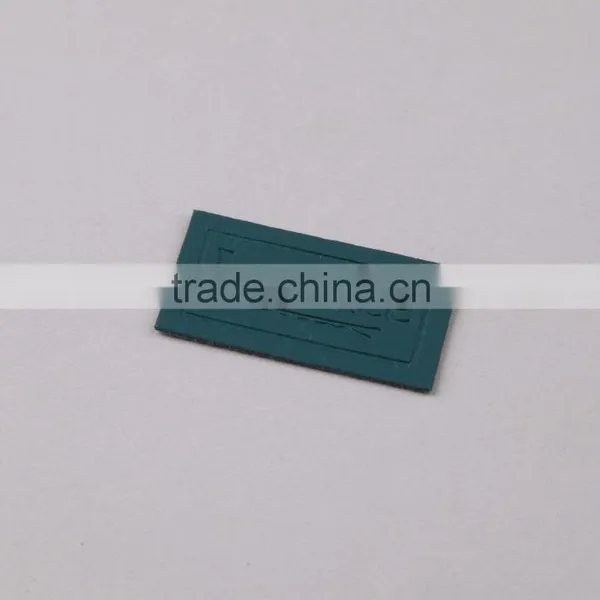 Green Color Embossed Logo Fake Leather Patch PU Label photo-3