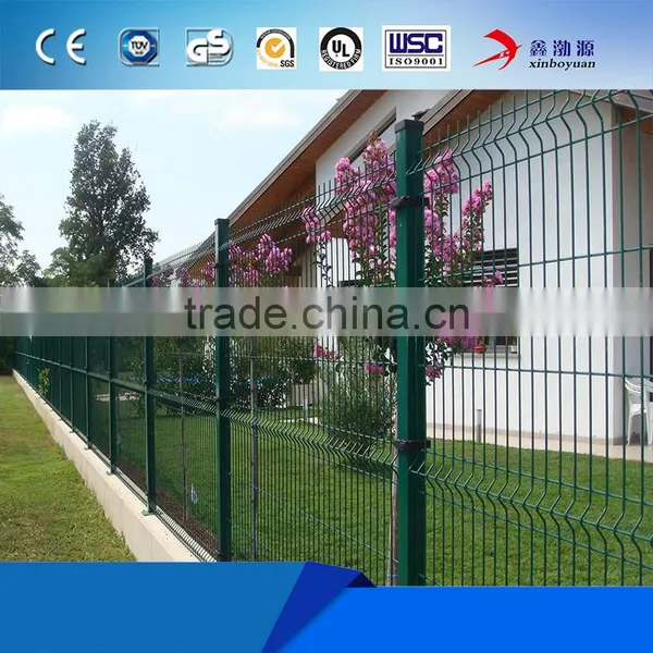 Small Welded Wire Mesh Decorative Garden Artificial Fencing photo-5