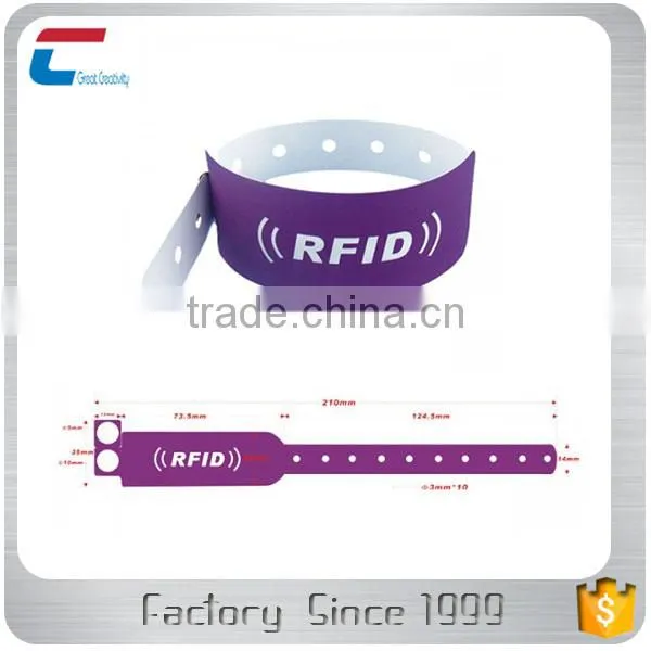 NFC Smart PVC Wristband 13.56Mhz RFID Disposable Event Bracelet photo-2