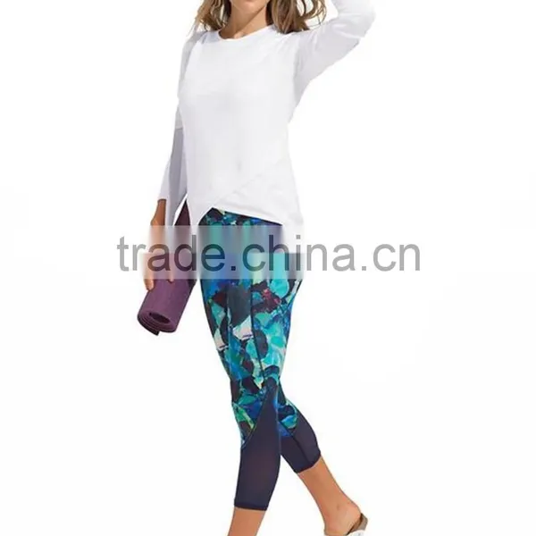 Guangdong Wholesale Plain Clothing Crossover Hem T-shirt Womens Sweatshirts photo-3