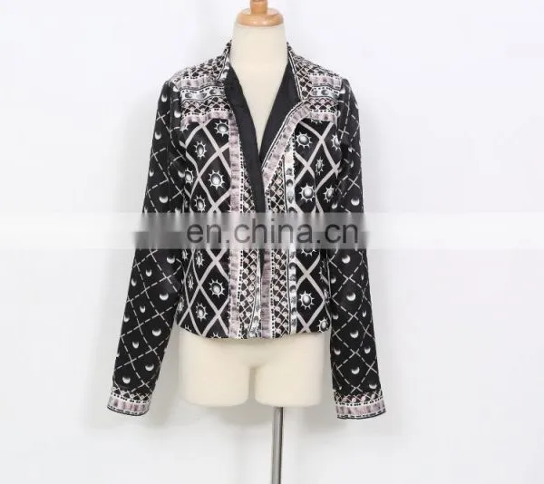 2017 Wholesale Mature Style Brown Vintage Printed Small Jacket for Woman photo-4