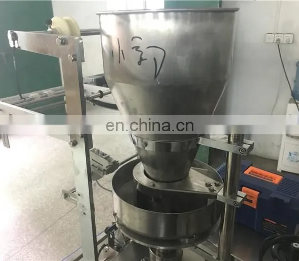 KV-200A Small Vertical Packing Machine photo-3