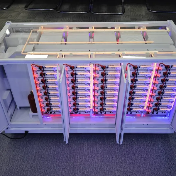 Custo Sustainable Energy Storage Container Model photo-2