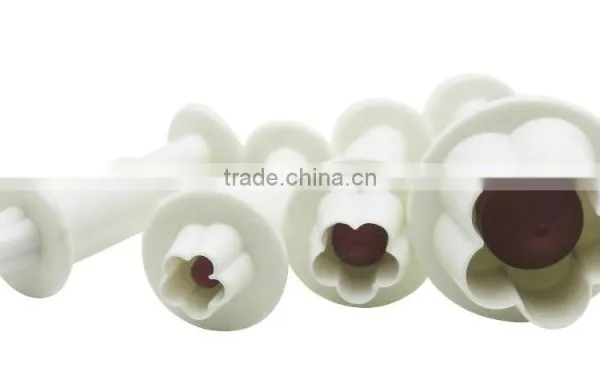 PLASTIC COOKIE CUTTERS