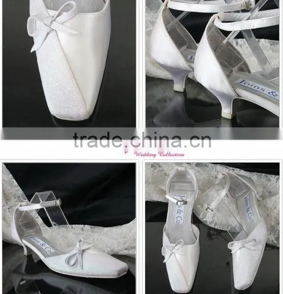White Simple Bow WS-053 Popular Style New Designer Tope Fashion Bridal Shos