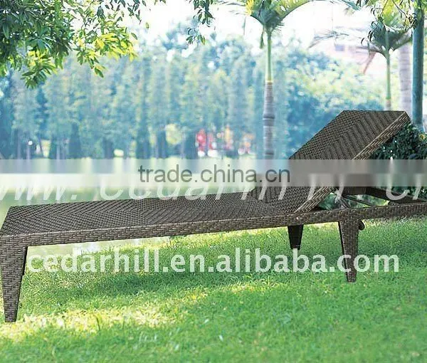 Rattan Outdoor Bed Aluminum Frame With PE Rattan Weaving
