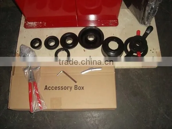 Utilitarian Wheel Balancer Machine With Self-diagnosis And Self-calibration. photo-5