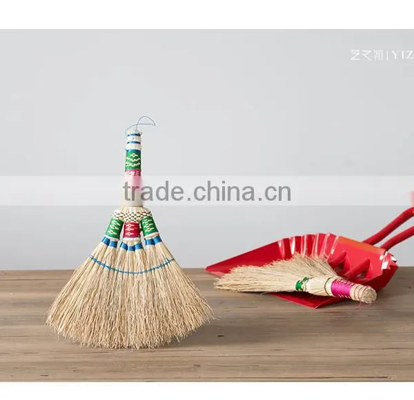 Small Handcraft Cleaning Corn Brush photo-6
