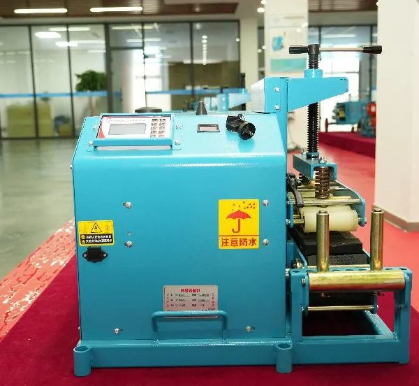 Heavy-Duty 8T Diesel Winch With High Torque, Multi-Gear Traction Speed for Industrial Lifting photo-3