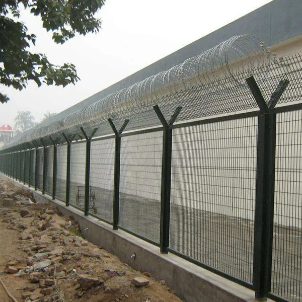 Galvanized Razor Wire With 3mm Blade Thickness for Perimeter Security photo-4