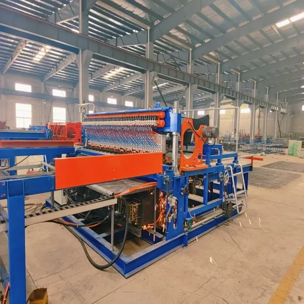 Hot-selling 3-12mm Welded Reinforced Wire Mesh Automatic Protective Plate Safety Fence Steel Wire Mesh Iron Mesh Manufacturing/welding Machine photo-3