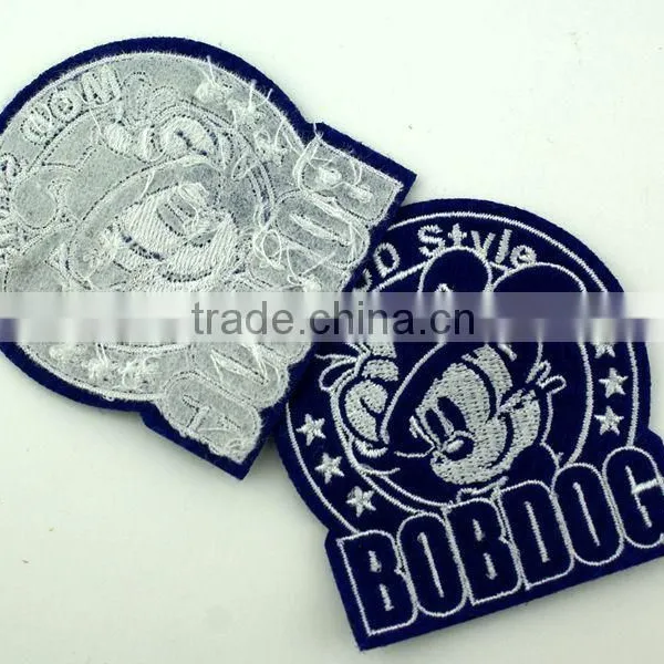2014 Hot Sale Customized Embroidery Woven Patch photo-2