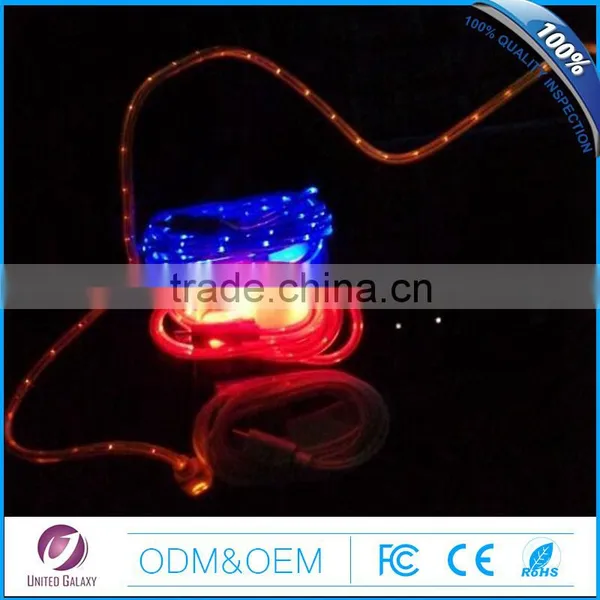 Fashion Design Smart Colorful LED Light USB Cable for Smart Phone or Iphone photo-4