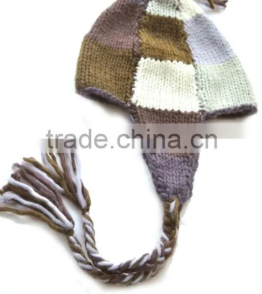 Acrylic Cheap Earflap Hat With Braid and Top Tassel