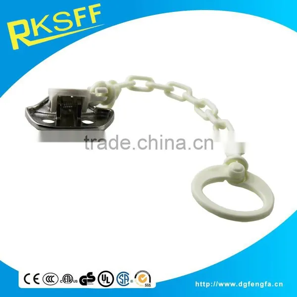 Hot Sale Eco-friendly Zinc Alloy Baby Pacifier Clip With High Quality photo-4
