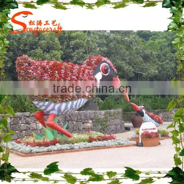 2015 Chinese Hottest Artificial Landscape Grass Topiary Animal Glass Animal for Garden Decoration photo-2
