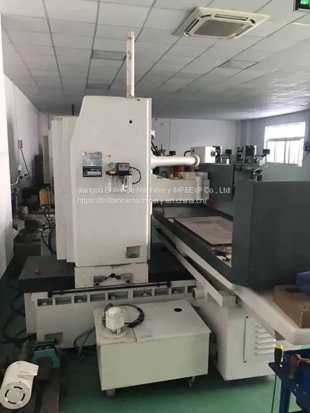 Taiwan FREE PORT SQS-2040AHD Surface Grinding Machine photo-2