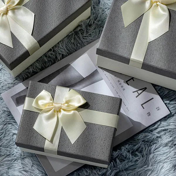 Rectangular Shape Paper Rigid Luxury Gift Packaging Box photo-4