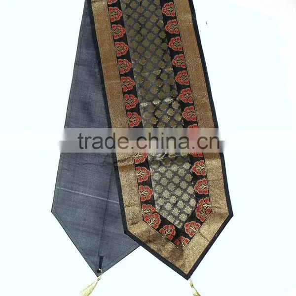Placemats and Coaster in Black Color Indian Silk Table Runner photo-4