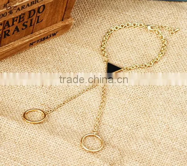 Hand Bracelet Bangle Gold Chain Link Finger Ring Bracelet photo-2