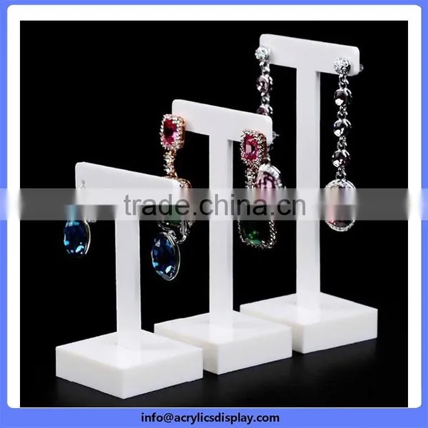 China Good Supplier Best Choice Acrylic Body Jewelry Display photo-4