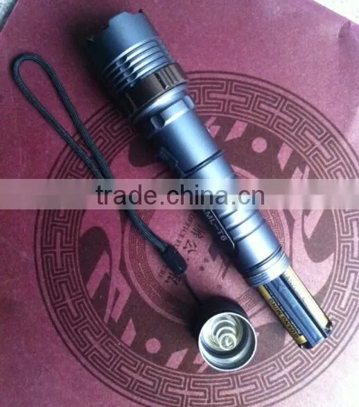 Promotional Aluminium Tactical Flashlight With 18650 Battery photo-4