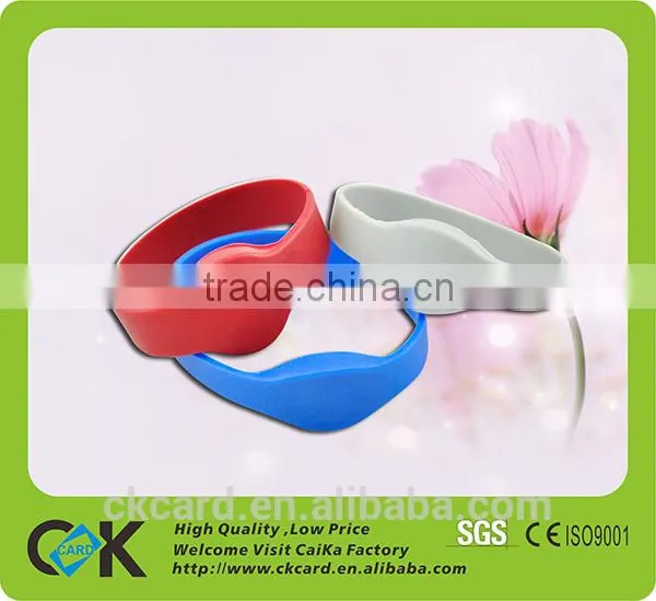 Red/Yellow/Blue/Green 125KHz LF Chip Silicone Wristband photo-3