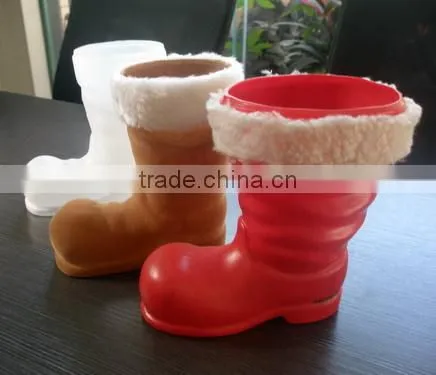 OEM Blow Molding Christmas Decoration Christmas Winter Boot Gift Boot Christmas Holiday Boot Decoration photo-3