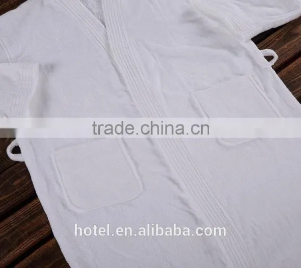 Colored Cotton/ Cut Velvet Bathrobe photo-2