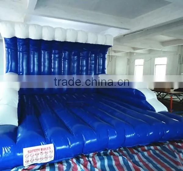 2015 Newest Cheap Mechanical Inflatable Surfboard for Sale photo-2