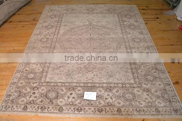 Ushak Rug