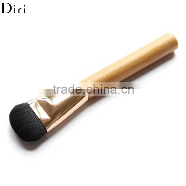 Eco Personalized Angled Wooden Foundation Brush photo-3