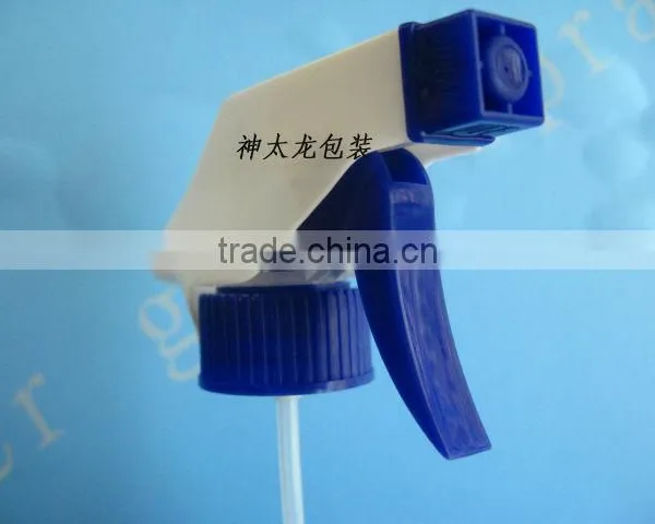 Black Plastic Trigger Sprayer 28/400 photo-4