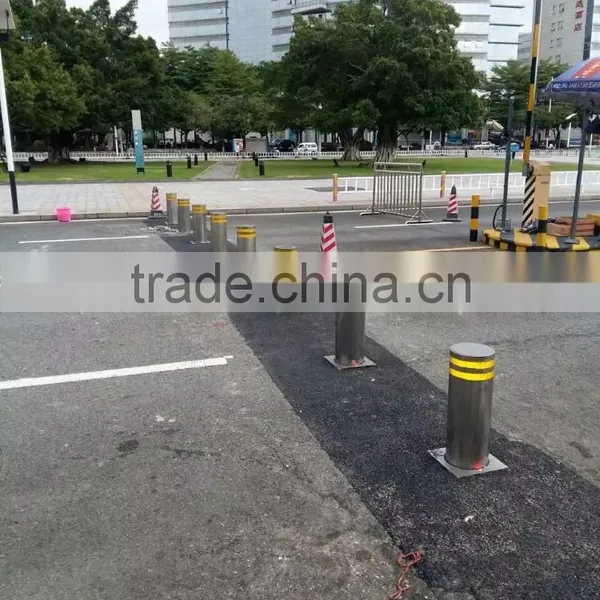 Security Retractable Bollard / Semi - Automatic Rising Blocker With 304 Stainless Steel photo-5