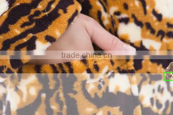 Women Sexy Animal Printed Fleece Fabric Bathrobe With Zipper photo-4