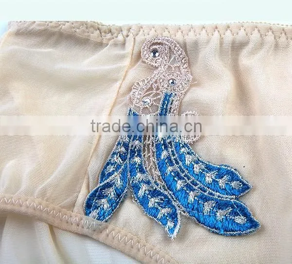 2015 Fashion Cotton Middle Waist Girls Panties photo-2