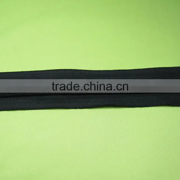 Free Sample Quality Warantee Lead Free Nickel Free Eco Friendly Rolls Long Chain Nylon Zipper for Sofa photo-5