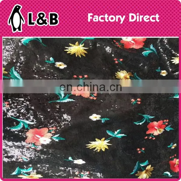 New Fashion Wholesale Flower Embroidery Sequin Fabric photo-2