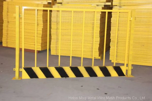 Road Isolation Guardrail Galvanized Fence Steel Road Barrier /Foundation Pit Guardrail for Warning photo-3