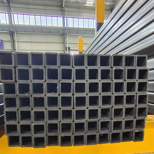 Carbon Steel Hot Rolled Welded Square Pipe For Construction photo-4