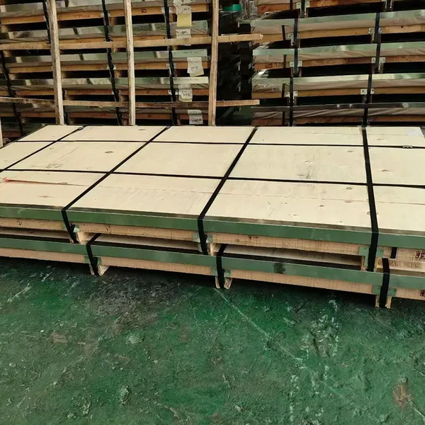 Premium Hot Rolled and Cold Rolled 304H Stainless Steel Sheets for Industrial Use photo-3