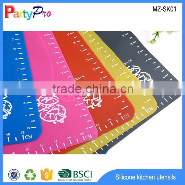 2015 New China Promotion Product, Eco-friendly, FDA and LFGB Certificated, Colorful Silicone Placemats photo-2