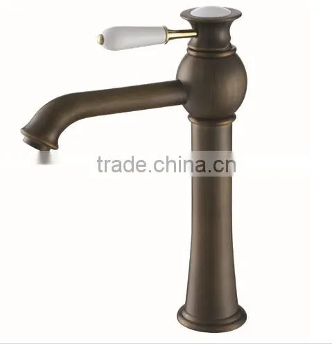 Deck Mounted Antique Copper Basin Mixer Faucet Made in China photo-3