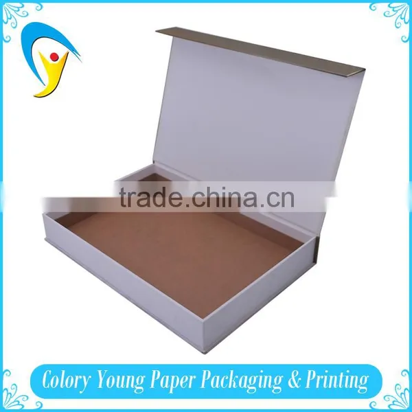 Clamshell Magnetic Closure Cardboard Box For Cosmetic photo-2
