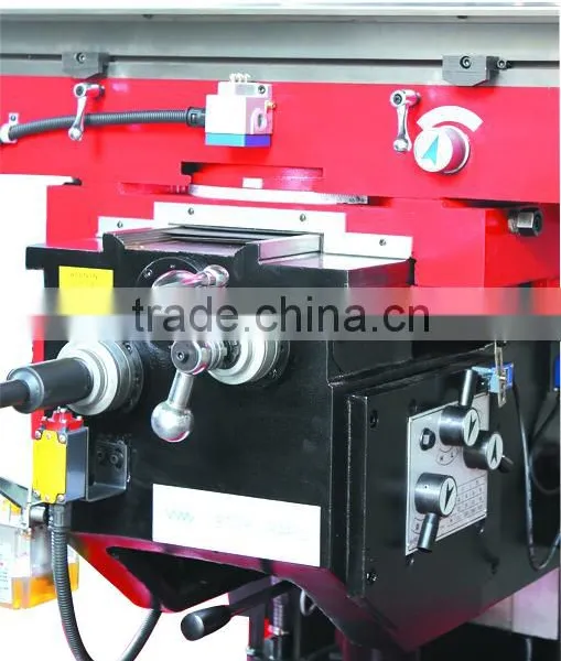 Vertical and Horizontal Spindle Universal Turret Type Miller With Slotting photo-4