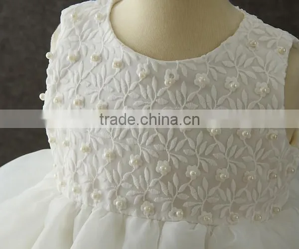 2017 New Born Baby Clothes White First Communion Dress Embroidery Flower Baby Cotton Frocks Designs 1 Year Baby Girl Dresses Hat photo-5