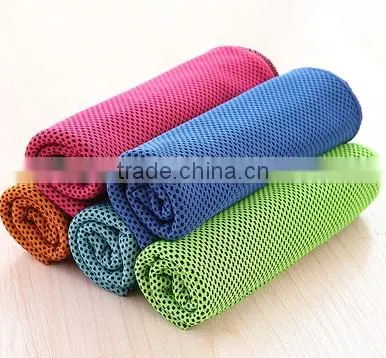 China Sport Sweat Absorbing Towel Custom Microfiber Gym Towel